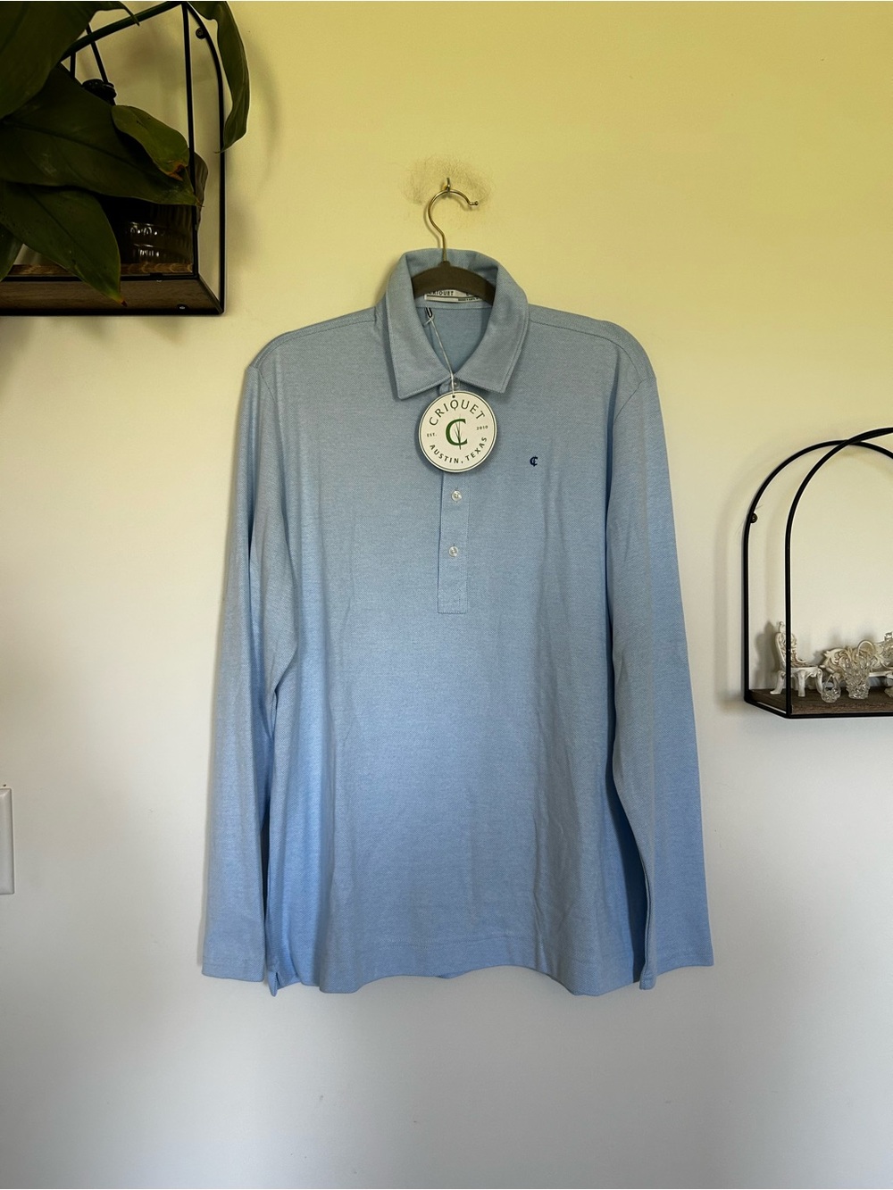 NWT Criquet Light Blue Long Sleeve Collared Shirt Mens Size Large